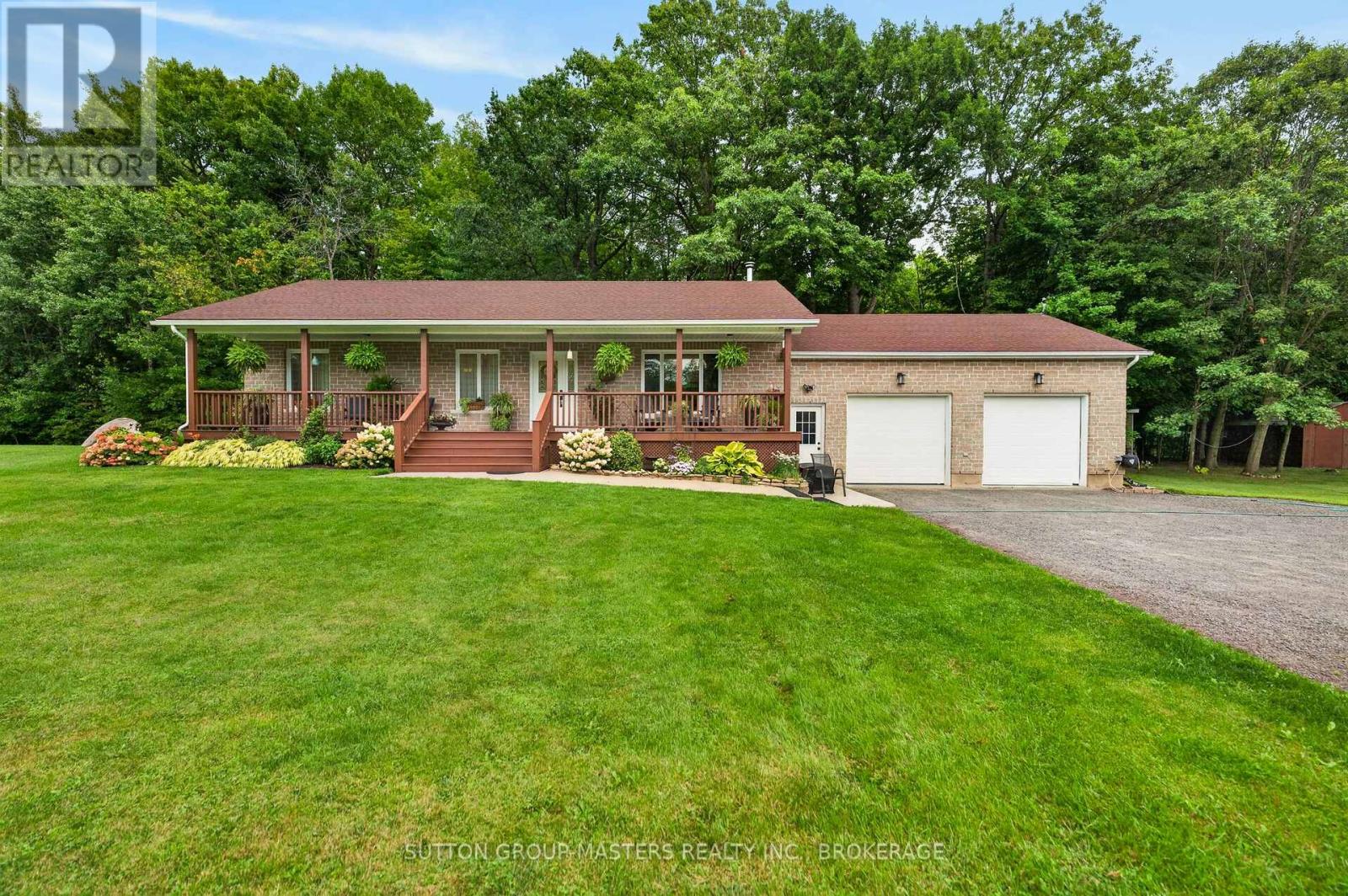 4126 Hideaway Lane Property Photo 1
