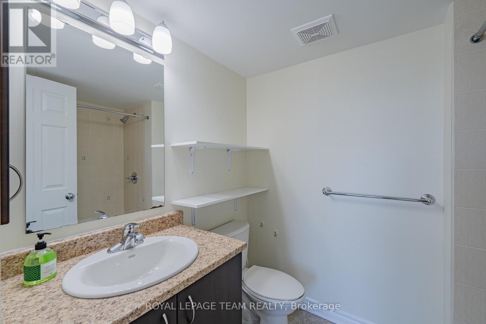 B - 634 Chapman Mills Drive Property Photo 33