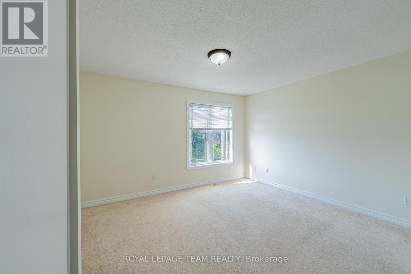 B - 634 Chapman Mills Drive Property Photo 37