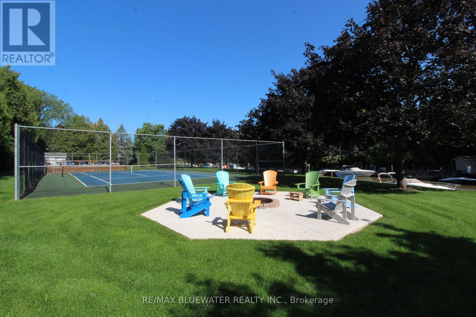 7 - 48 Ontario Street S Property Photo 29