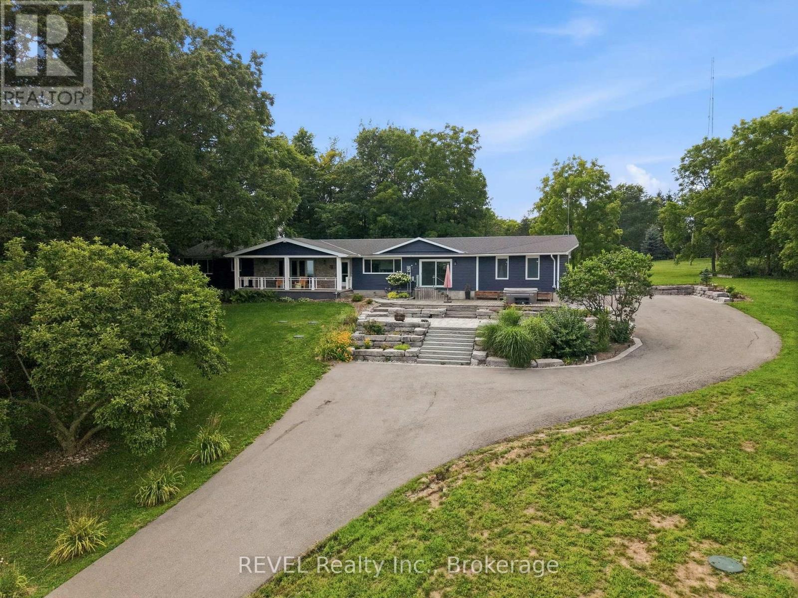 4030 Mountainview Road Property Photo 1