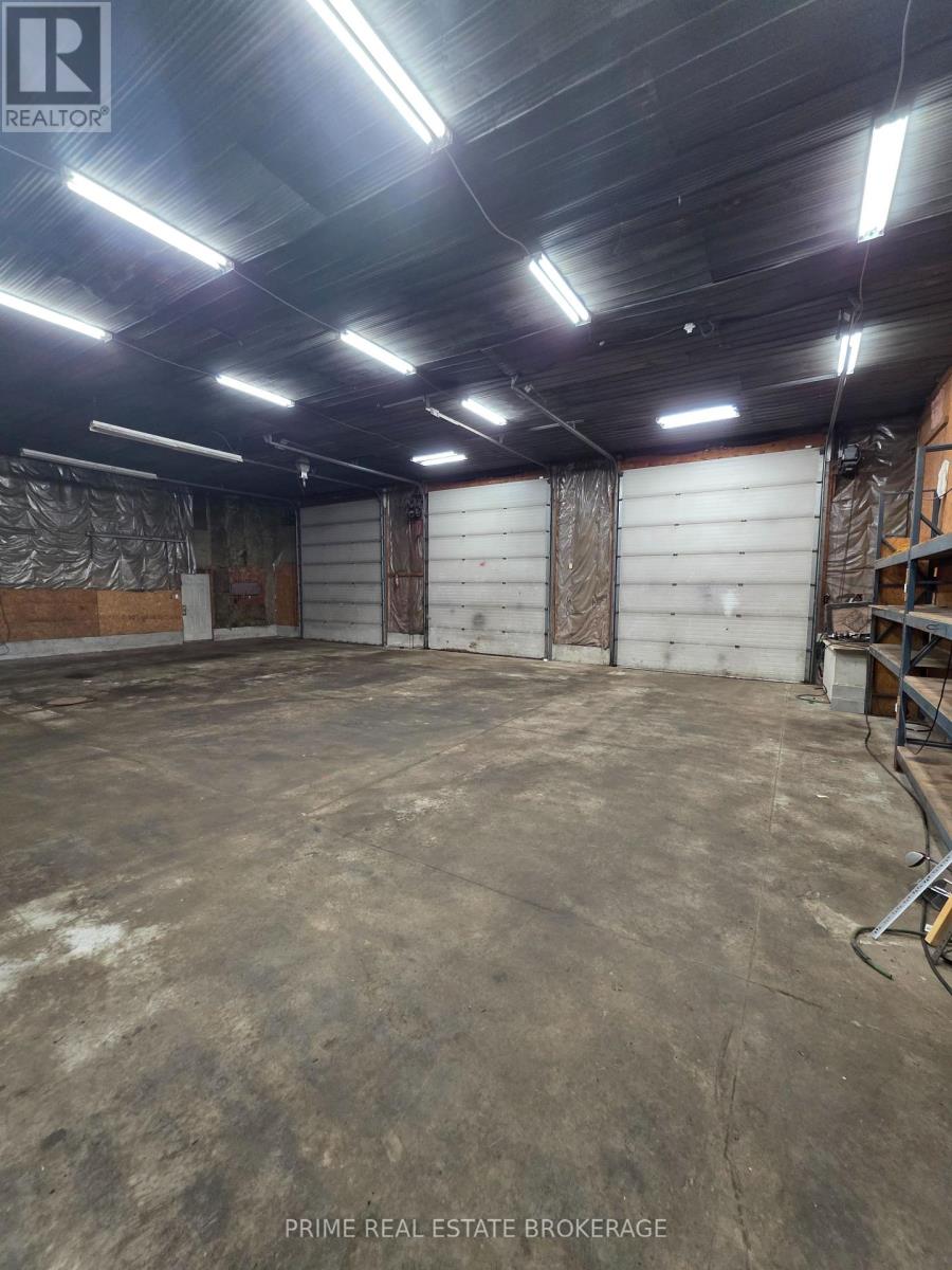 2144 Hamilton Road Property Photo 5