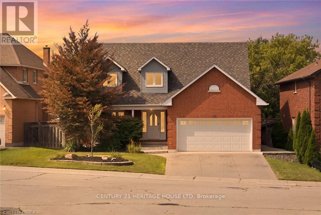 92 National Drive Property Photo 1
