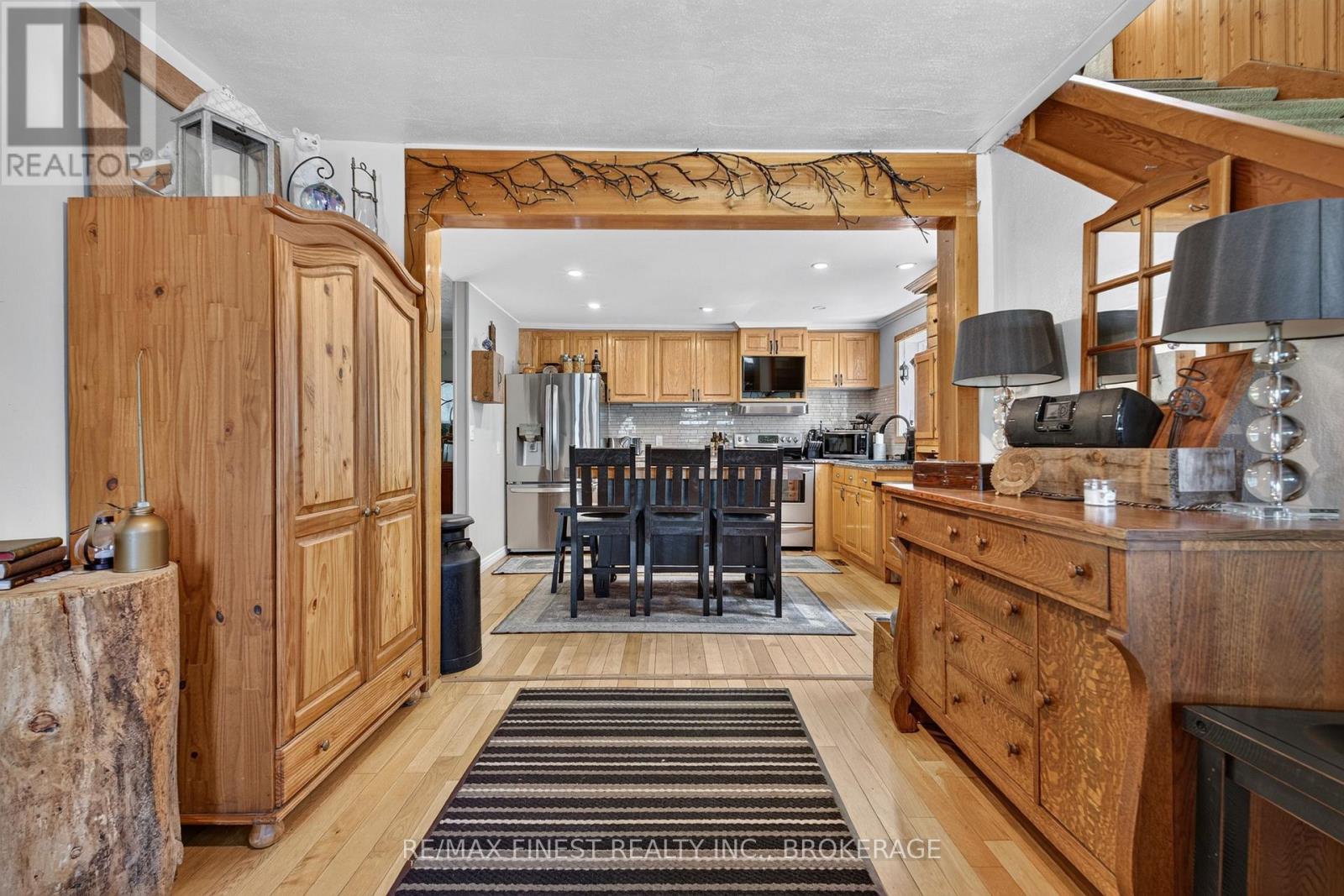 2270 Mcivor Road Property Photo 10