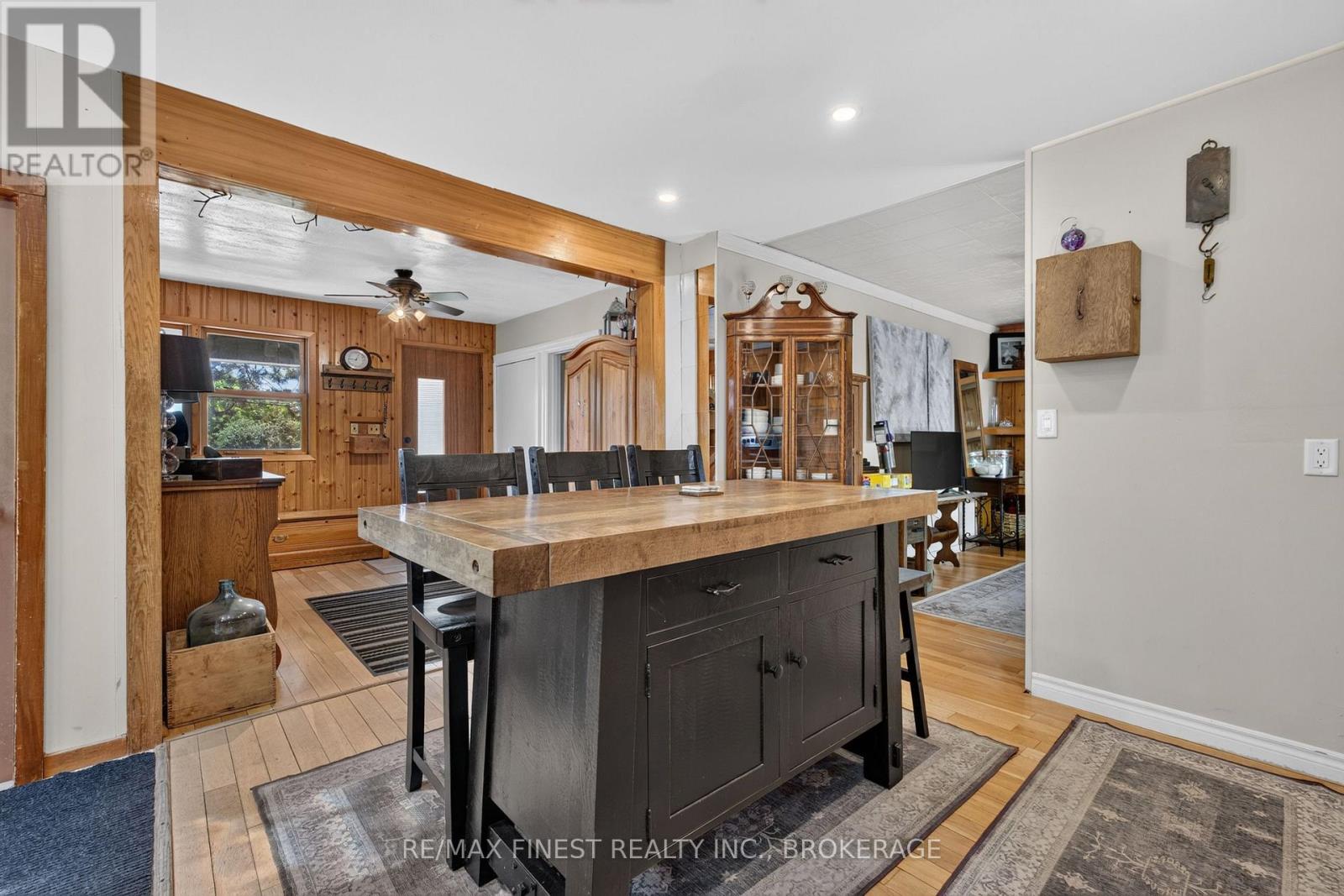 2270 Mcivor Road Property Photo 13