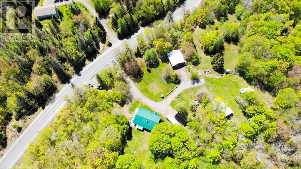 690 Hurdville Road Property Photo 4