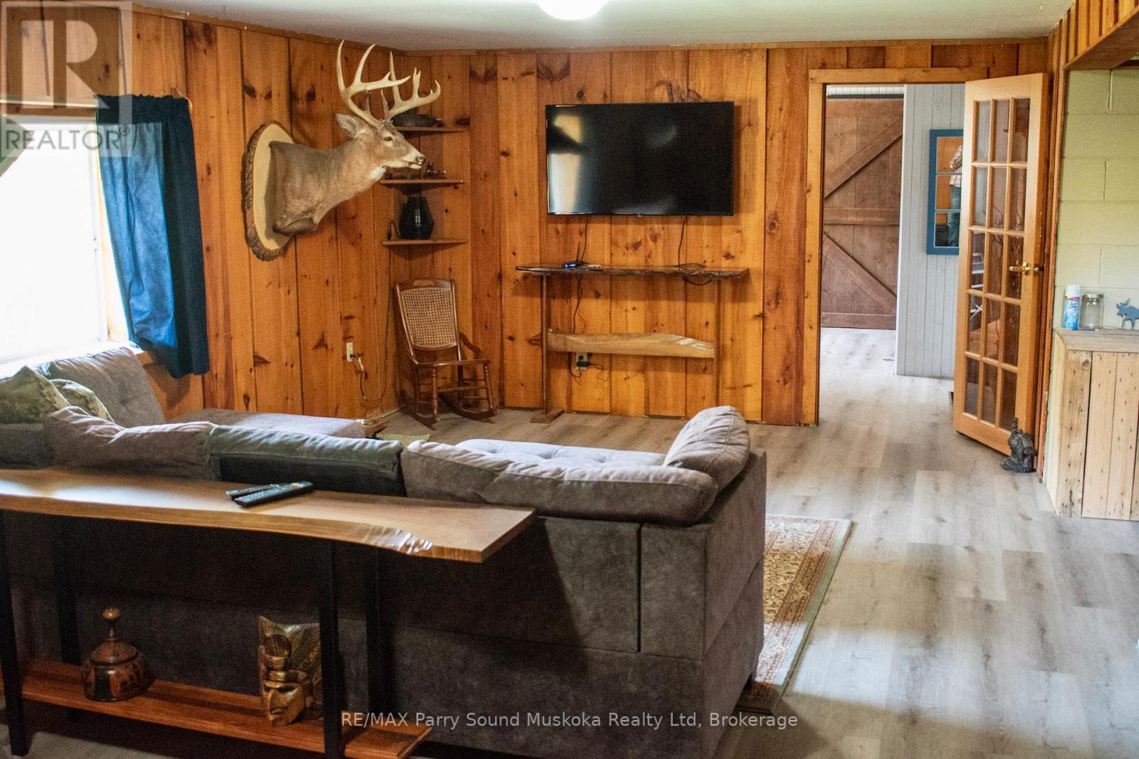 690 Hurdville Road Property Photo 17