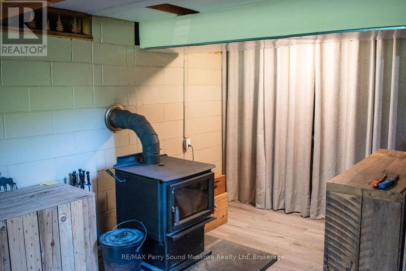 690 Hurdville Road Property Photo 22