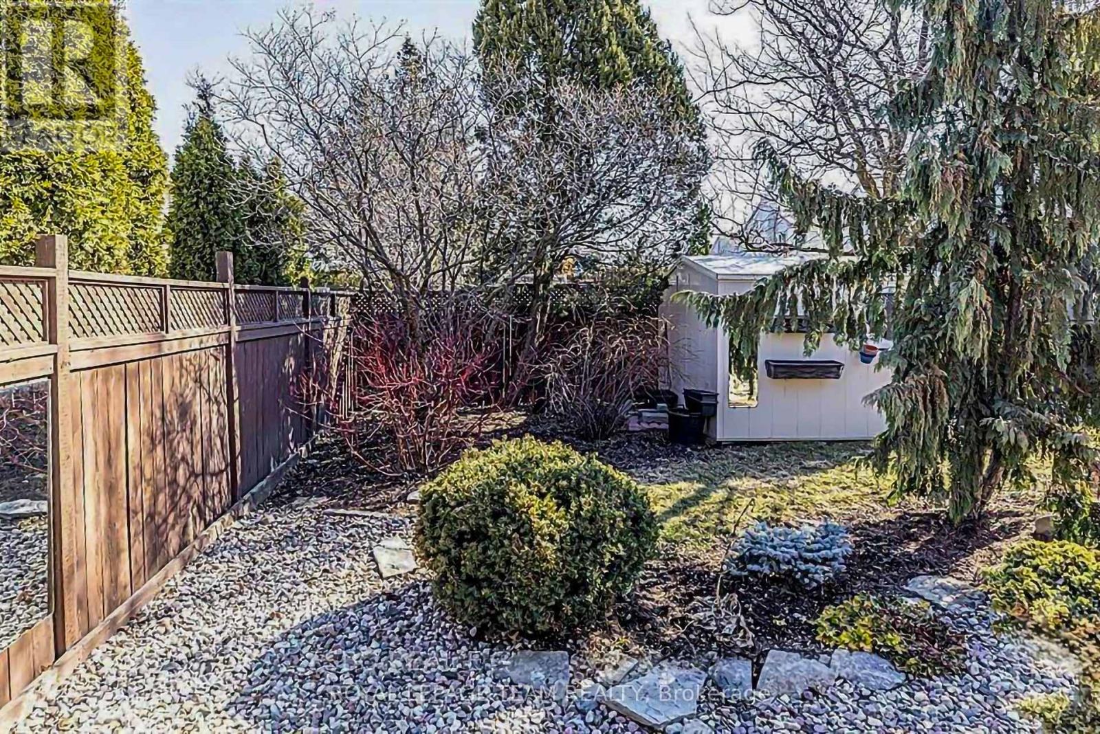 124 Kennevale Drive Property Photo 29