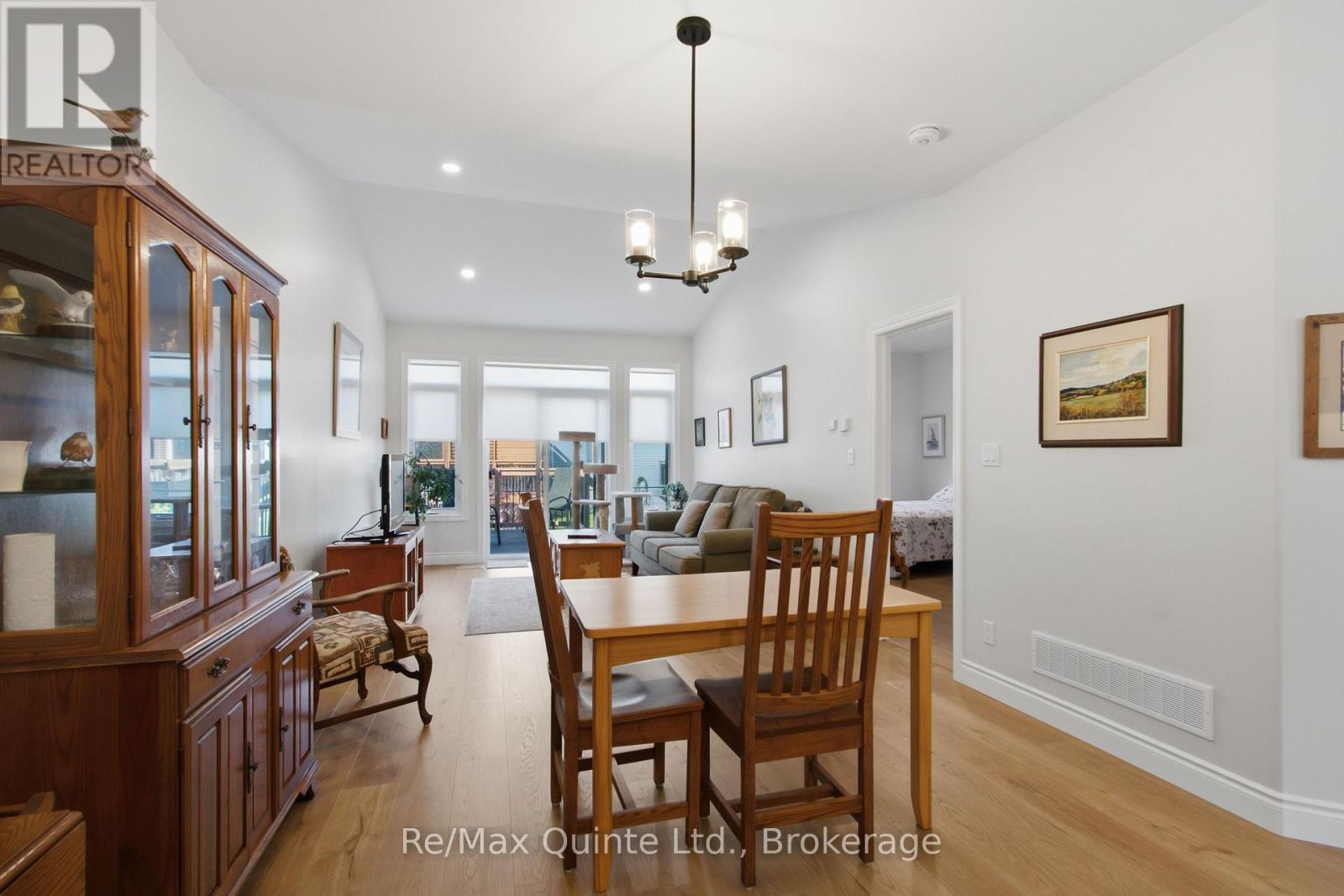94 Raycroft Drive Property Photo 11