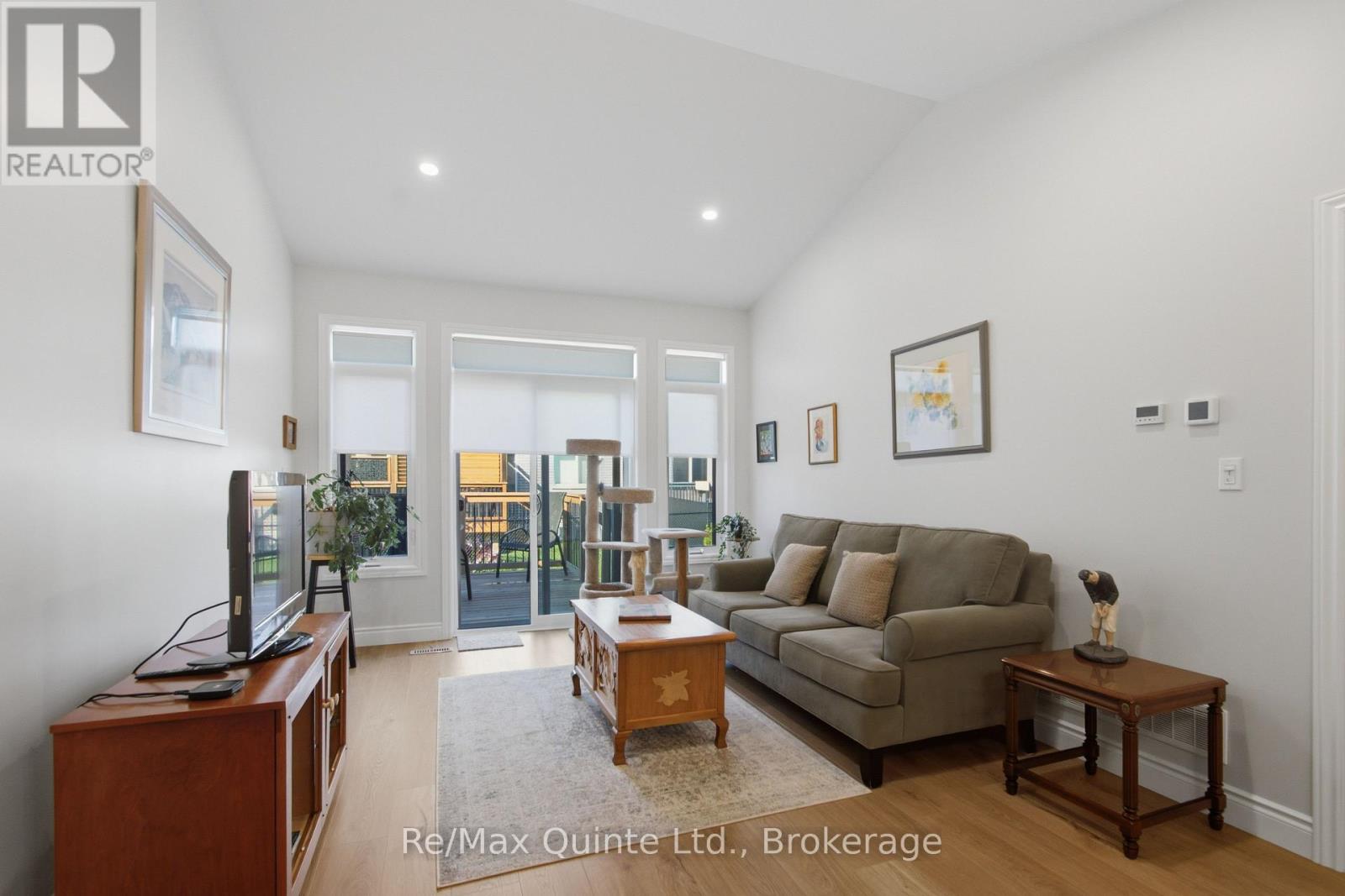 94 Raycroft Drive Property Photo 13