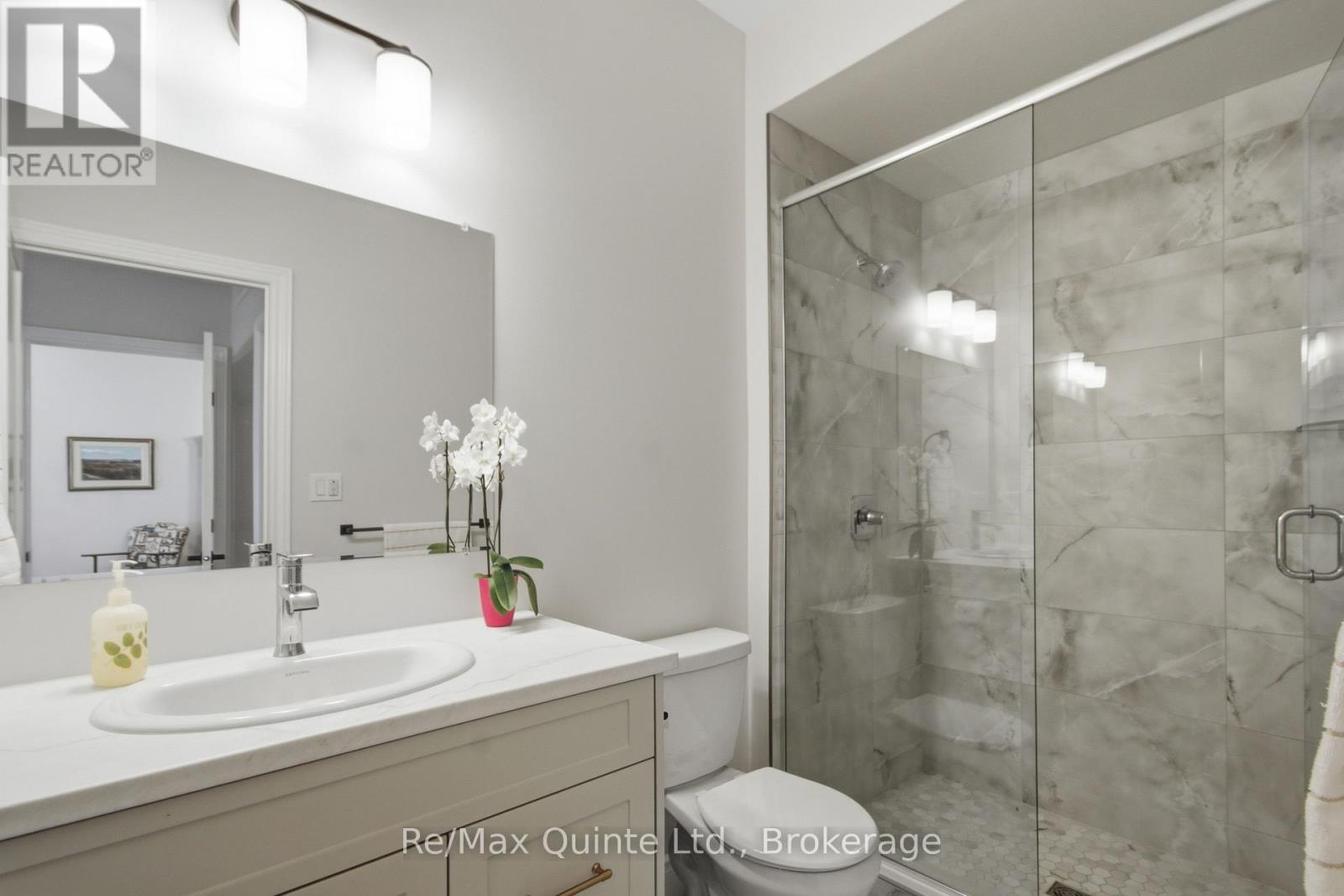 94 Raycroft Drive Property Photo 17