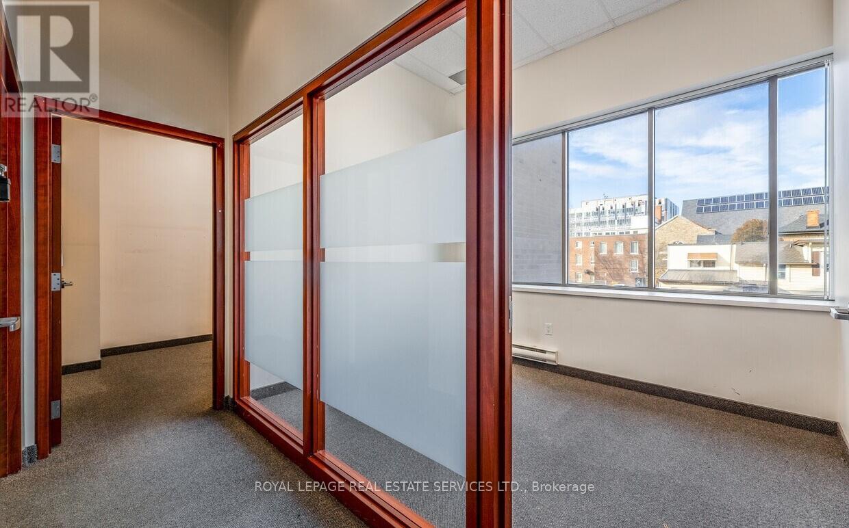 31 King Street Property Photo 10