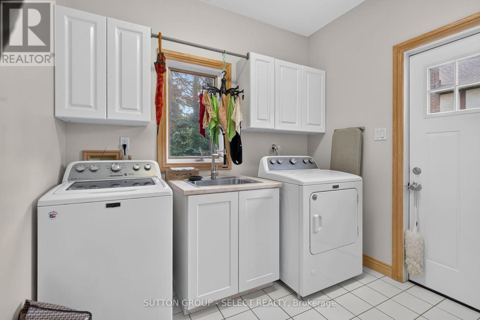 173 Whiteacres Drive Property Photo 24