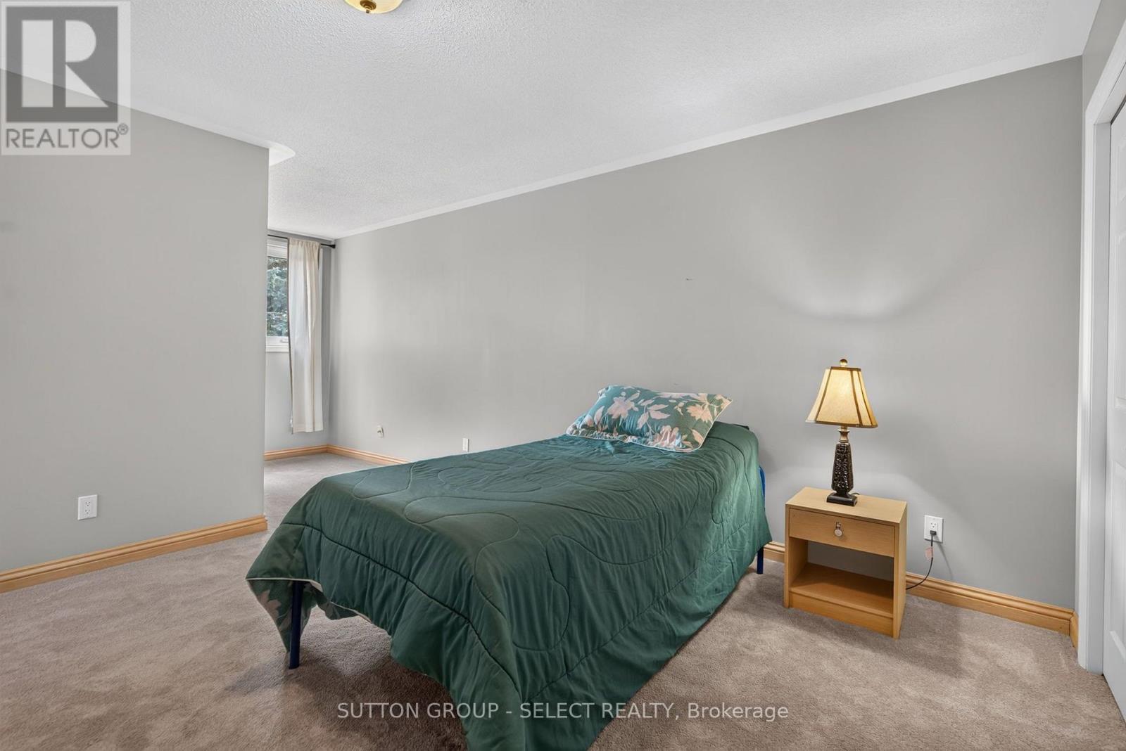 173 Whiteacres Drive Property Photo 41