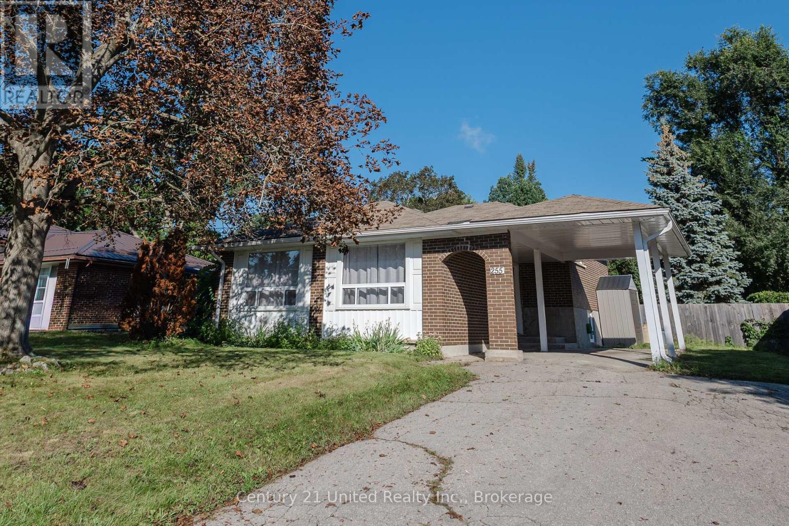255 WOODWARD AVENUE