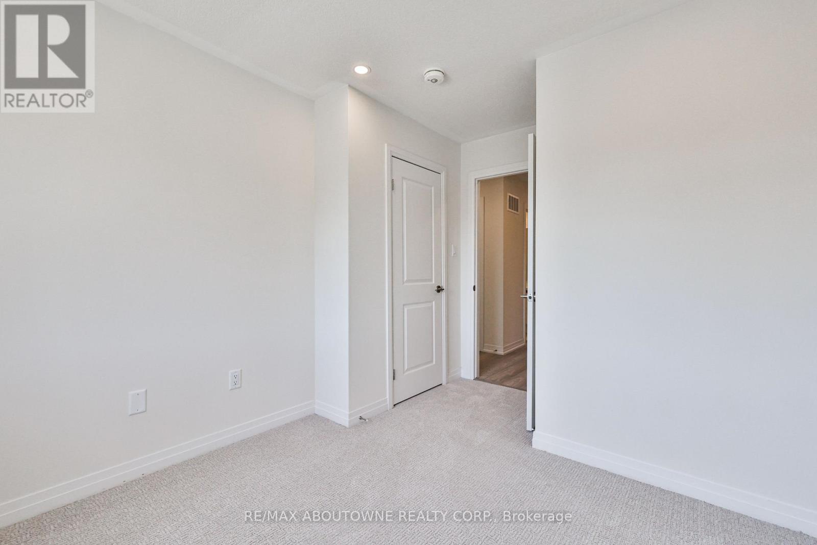 9 Wakeling Drive Property Photo 30