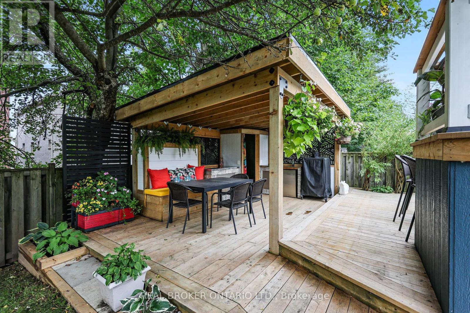 45 Sheffield Street Property Photo 41