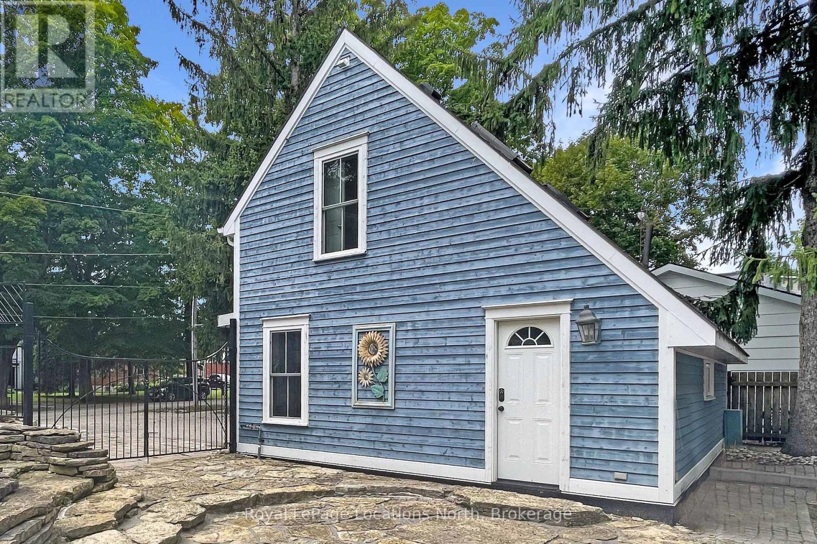 40 Alice Street E Property Photo 29