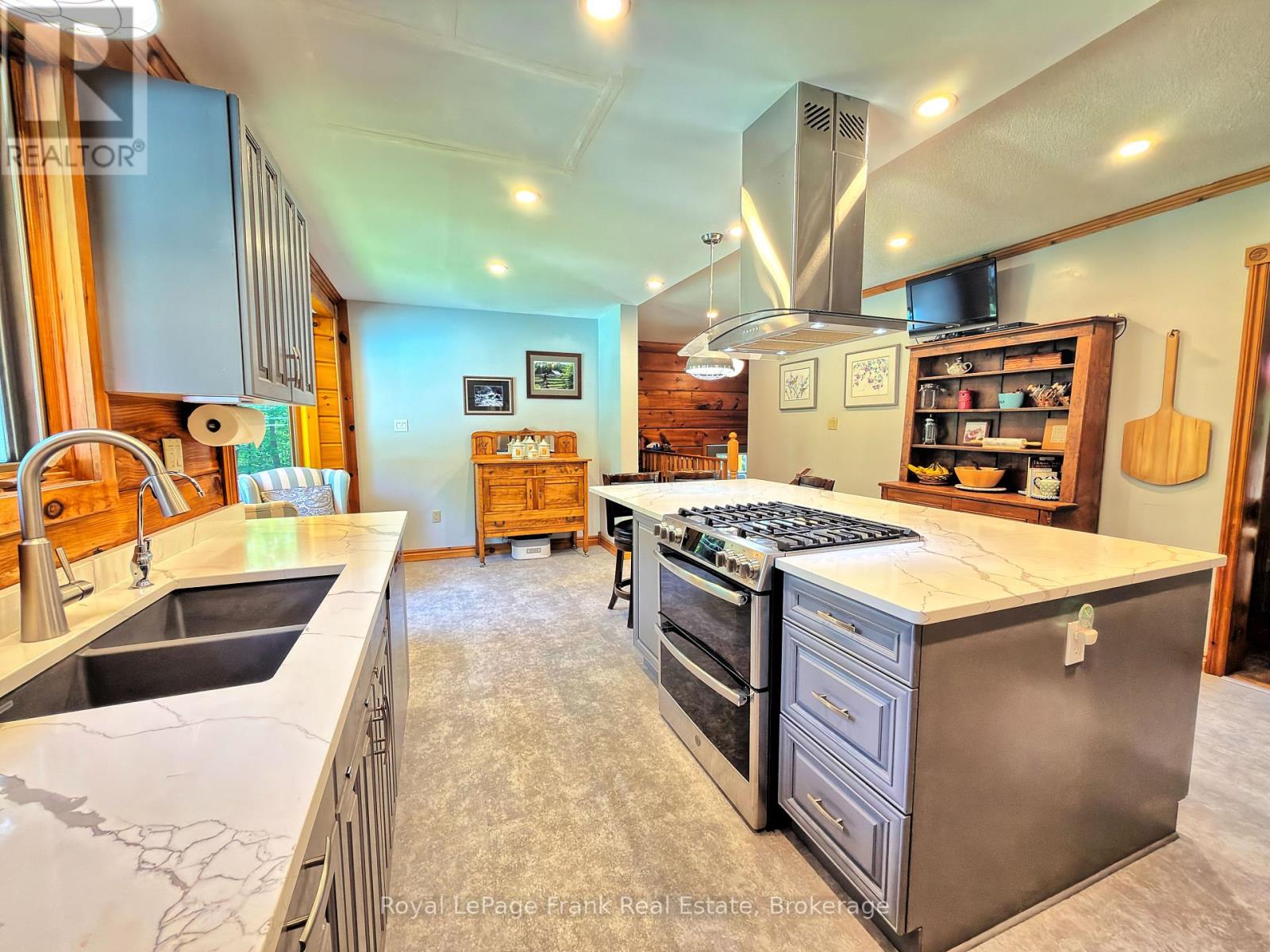 858 Mill Road Property Photo 6