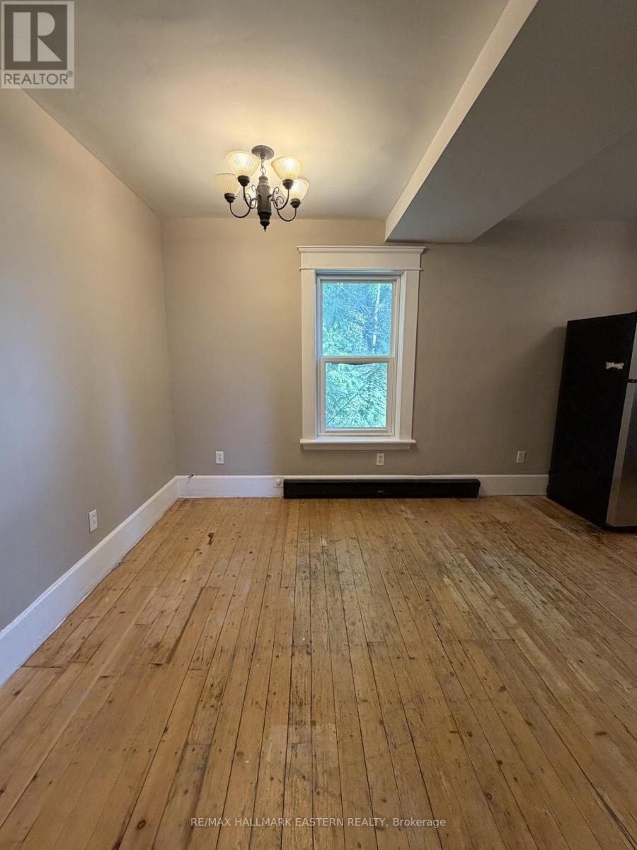 242 Dublin Street Property Photo 3