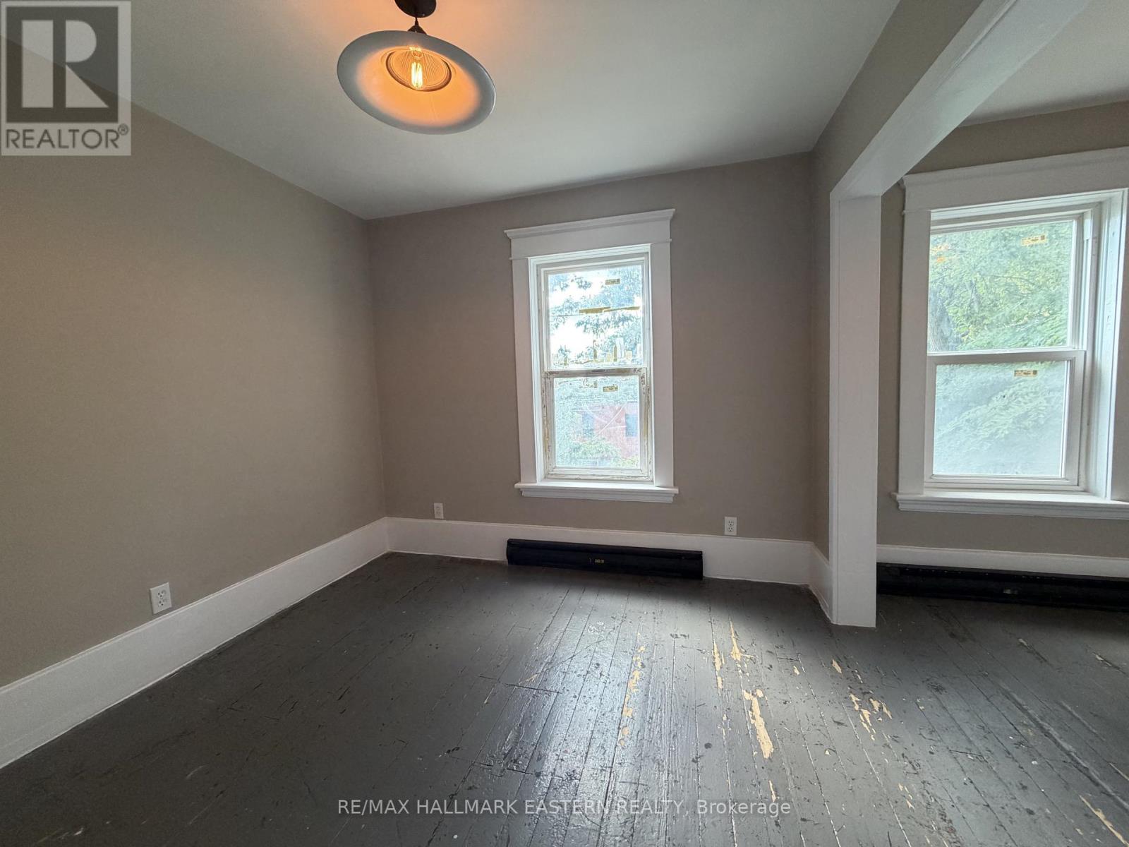 242 Dublin Street Property Photo 8