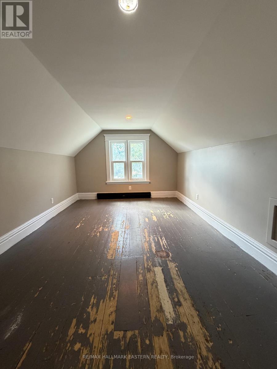 242 Dublin Street Property Photo 10