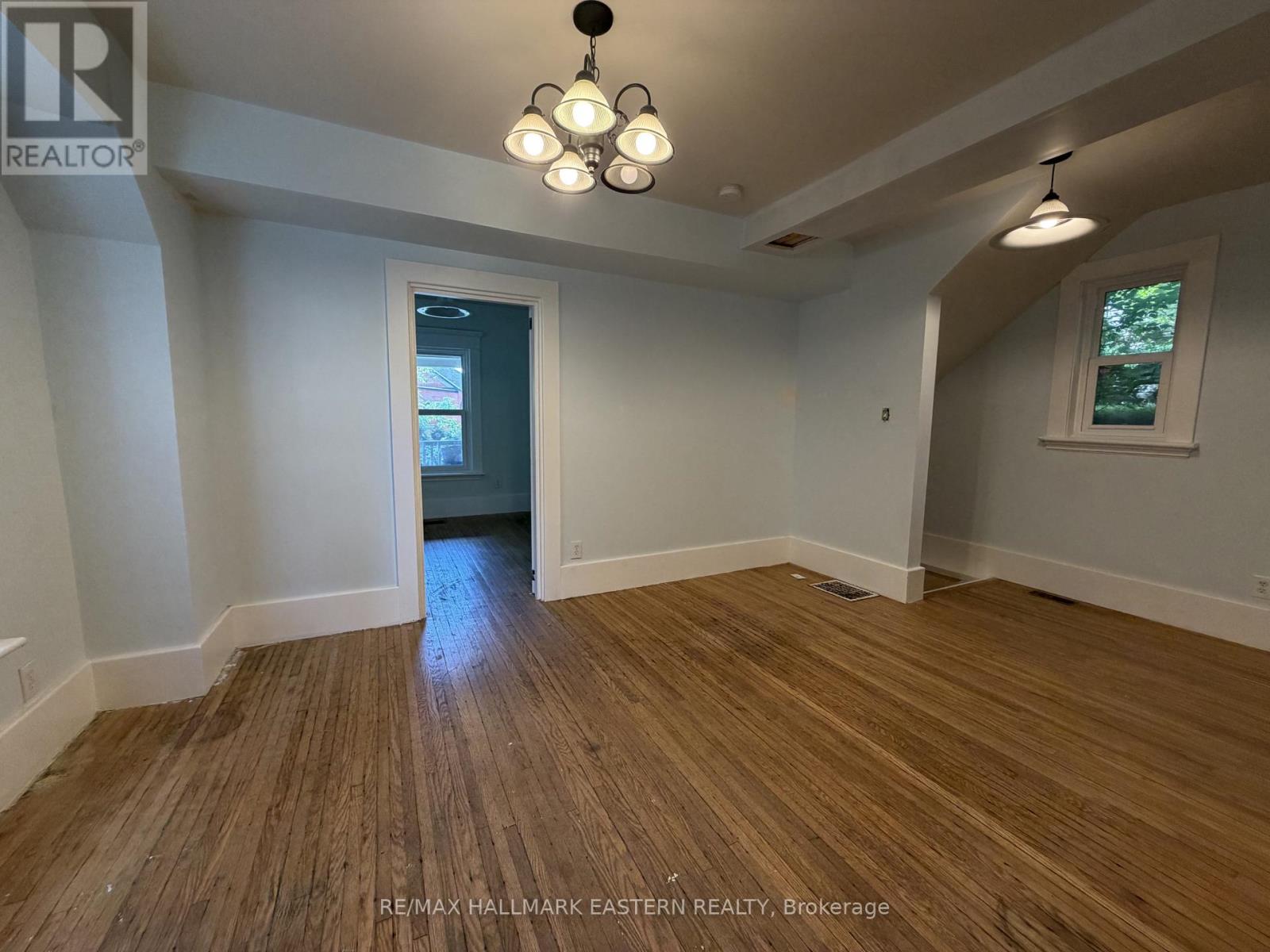 242 Dublin Street Property Photo 18