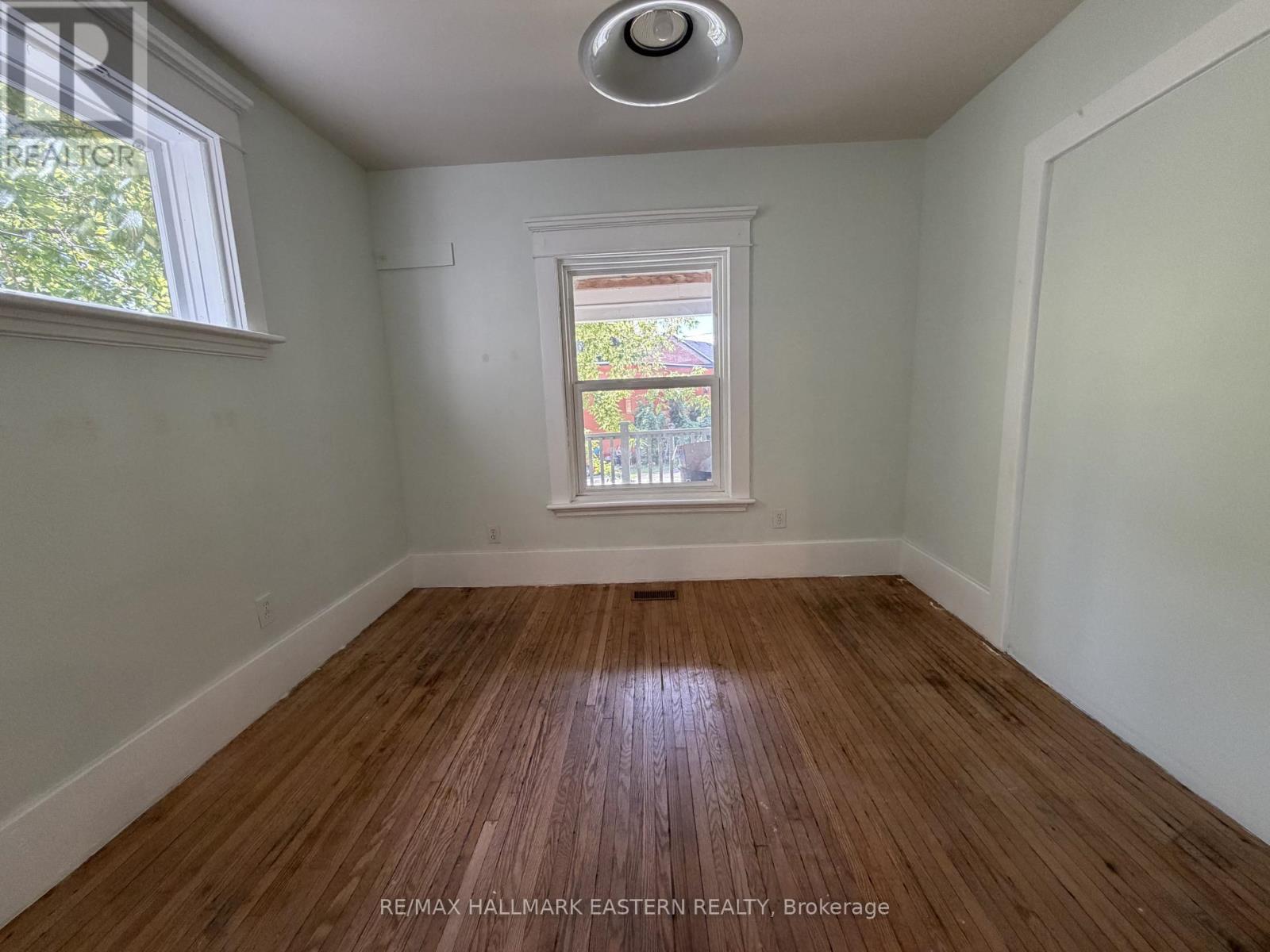 242 Dublin Street Property Photo 19