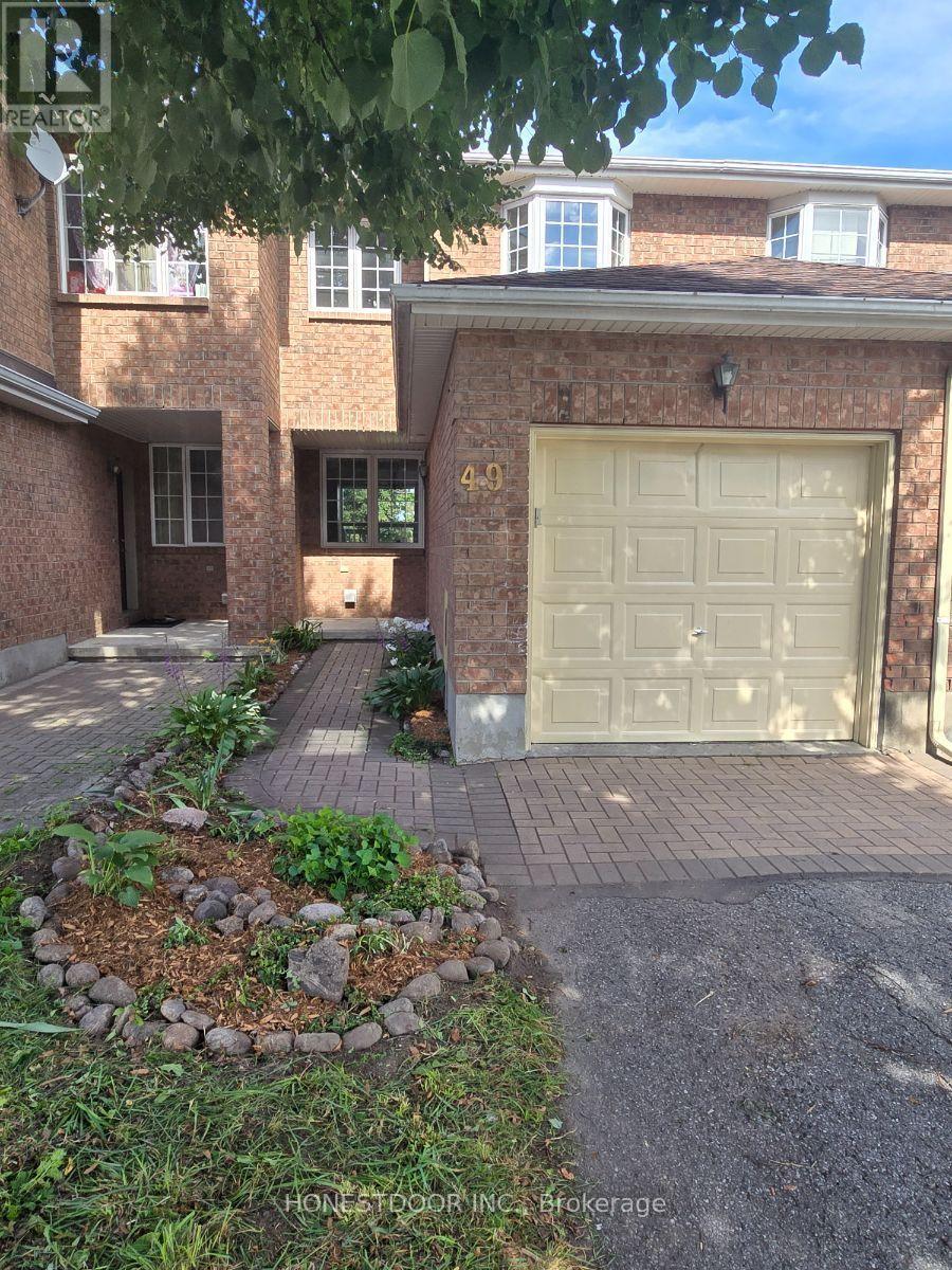 49 Mullcraft Crescent Property Photo 1