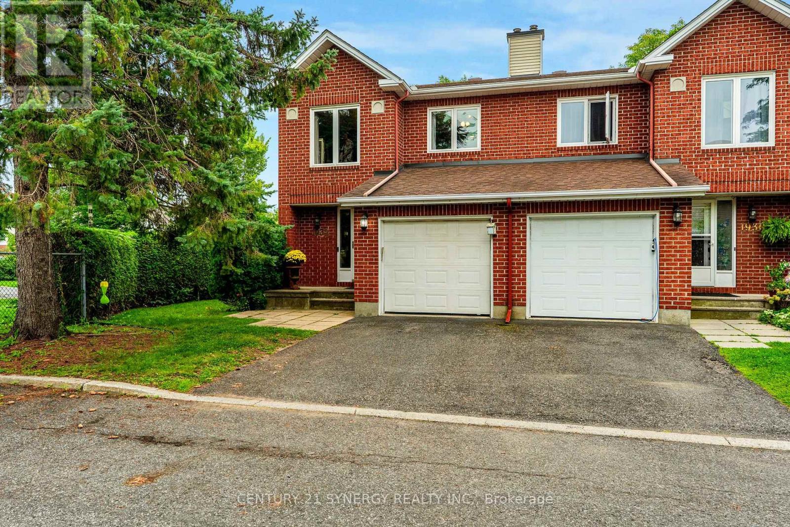 1932 ASHMONT STREET Property Photo 1