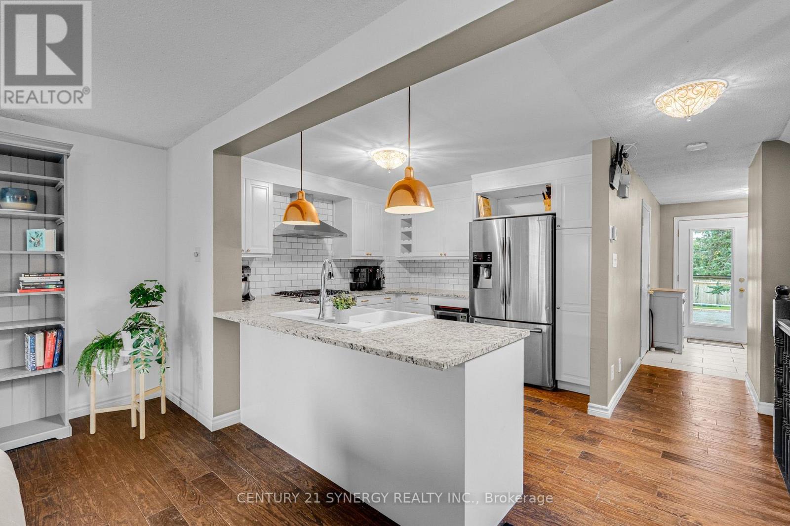 1932 Ashmont Street Property Photo 11
