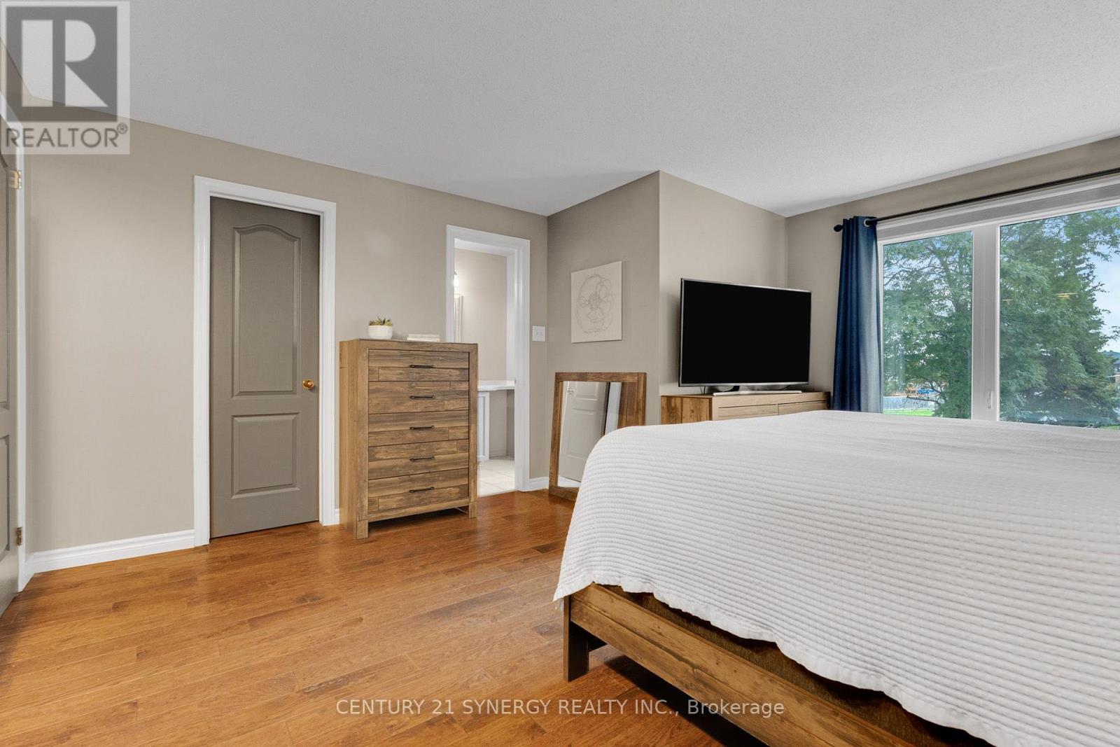 1932 Ashmont Street Property Photo 17