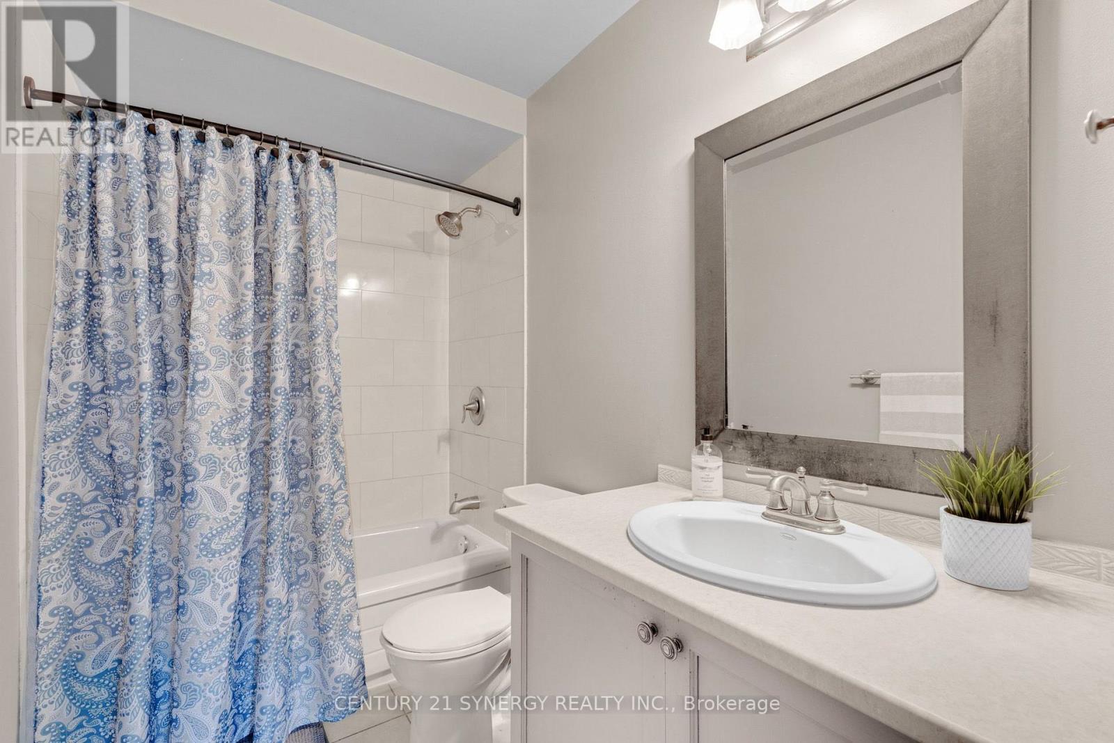 1932 Ashmont Street Property Photo 24