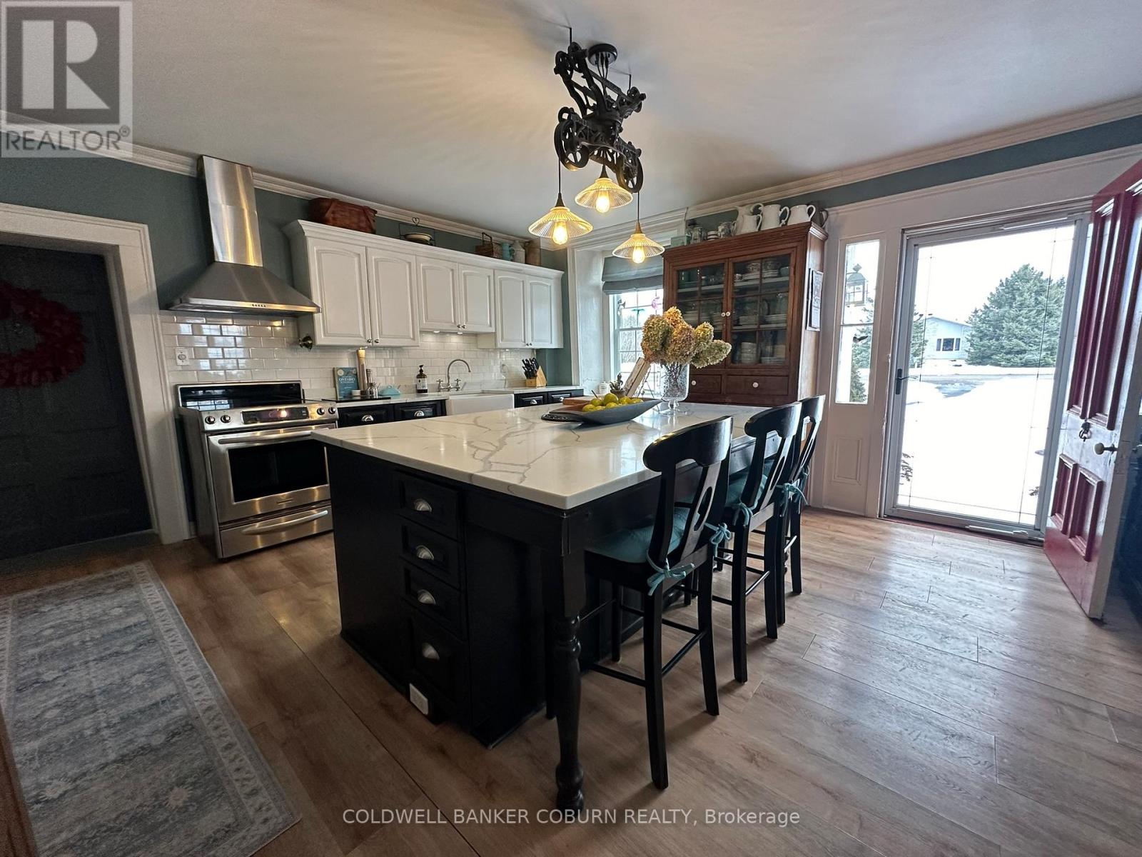 628 Pittston Road Property Photo 7