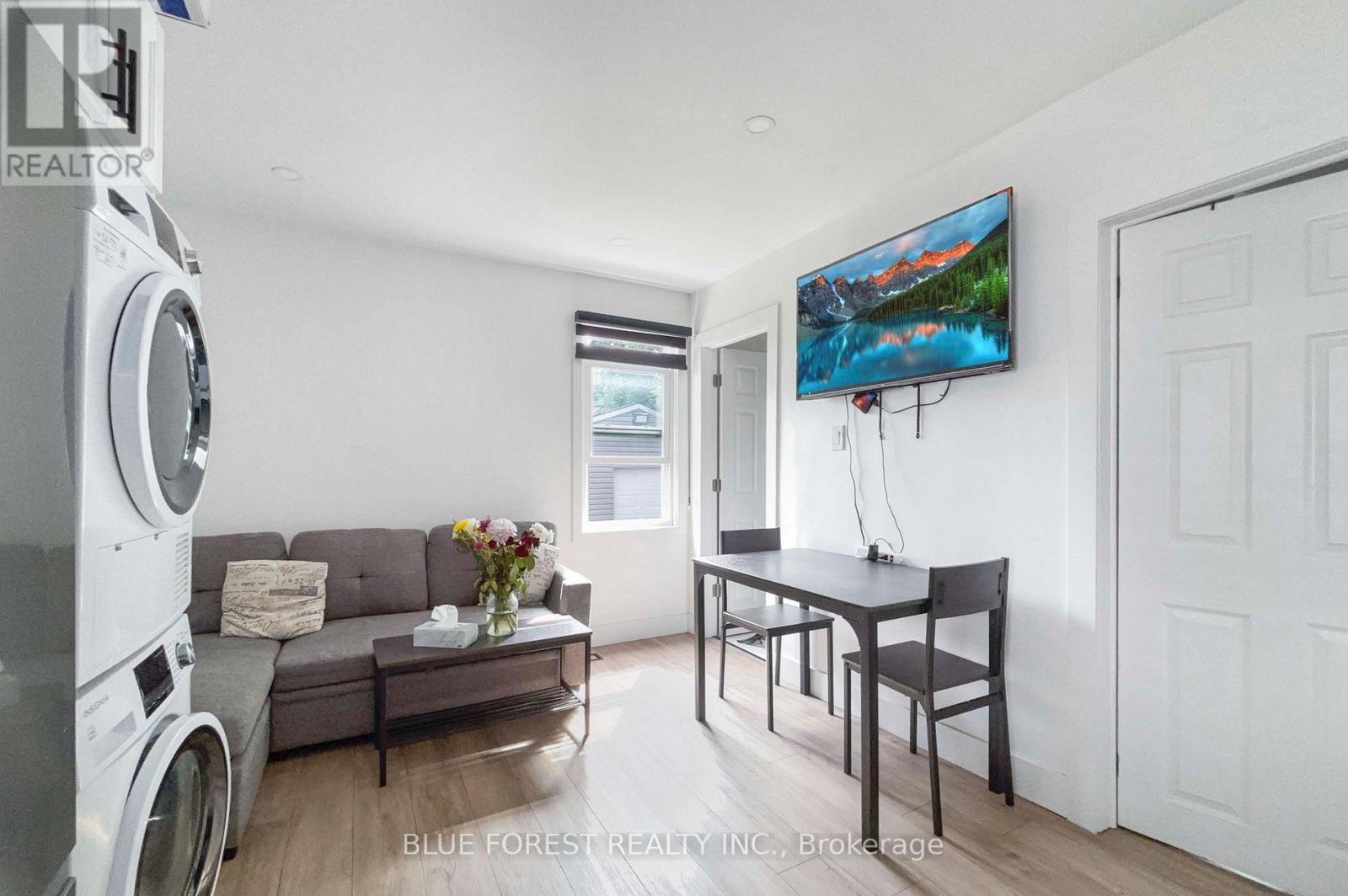 104 Delaware Street Property Photo 15
