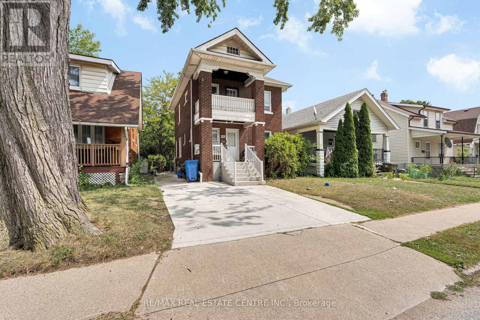 374 JOSEPHINE AVENUE Property Photo 1