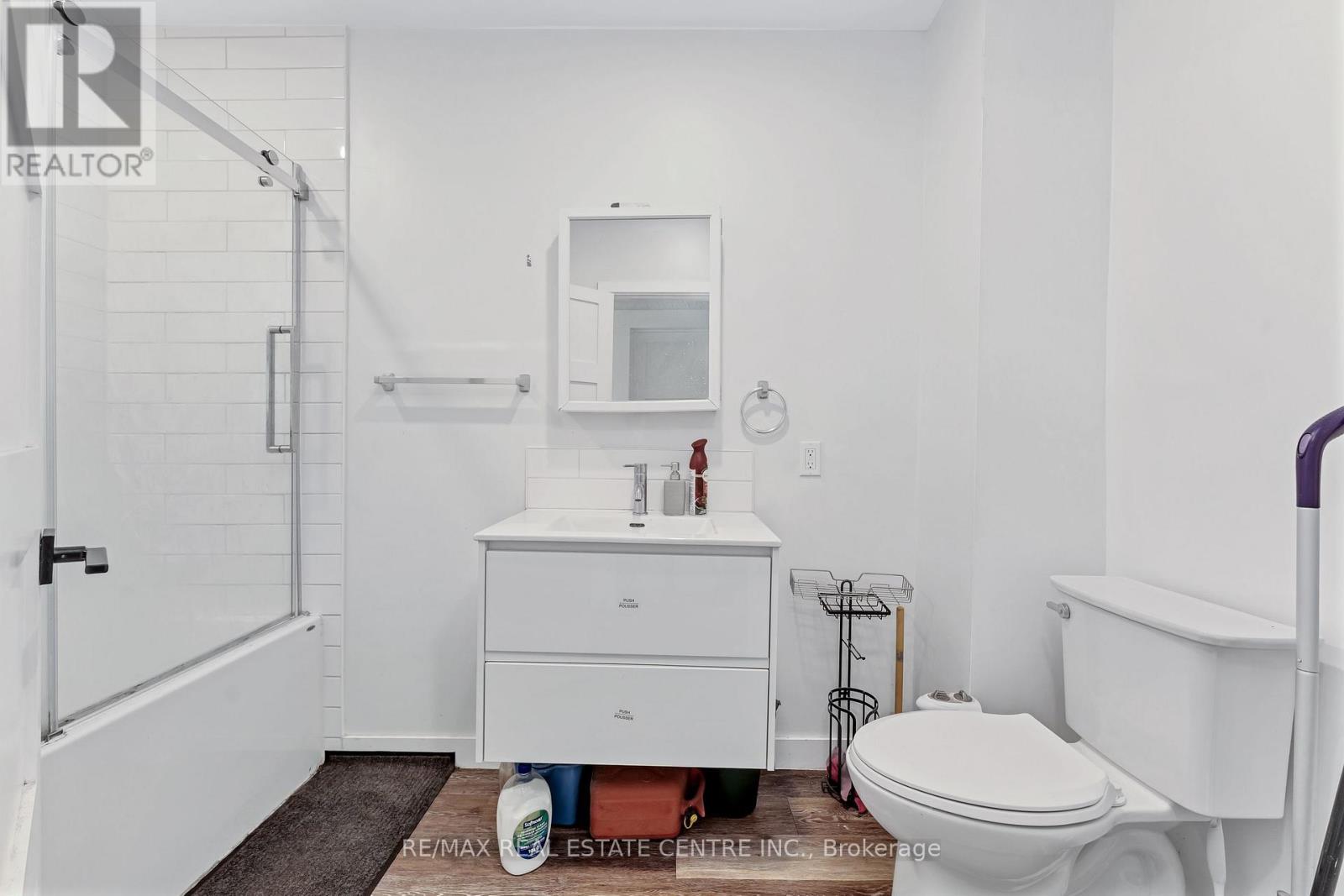 374 Josephine Avenue Property Photo 11