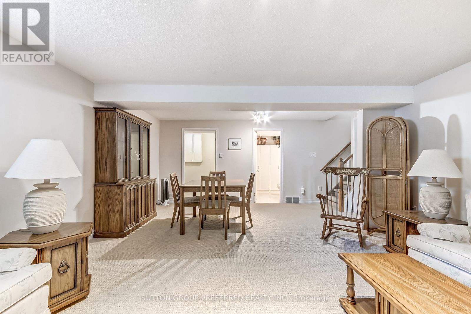 29 - 861 Shelborne Street Property Photo 6