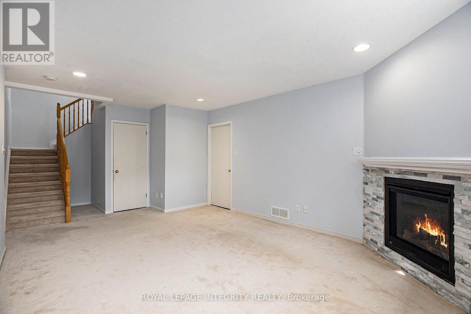67 Landover Crescent Property Photo 21