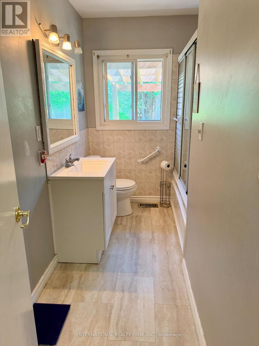 2601 Division Street Property Photo 11