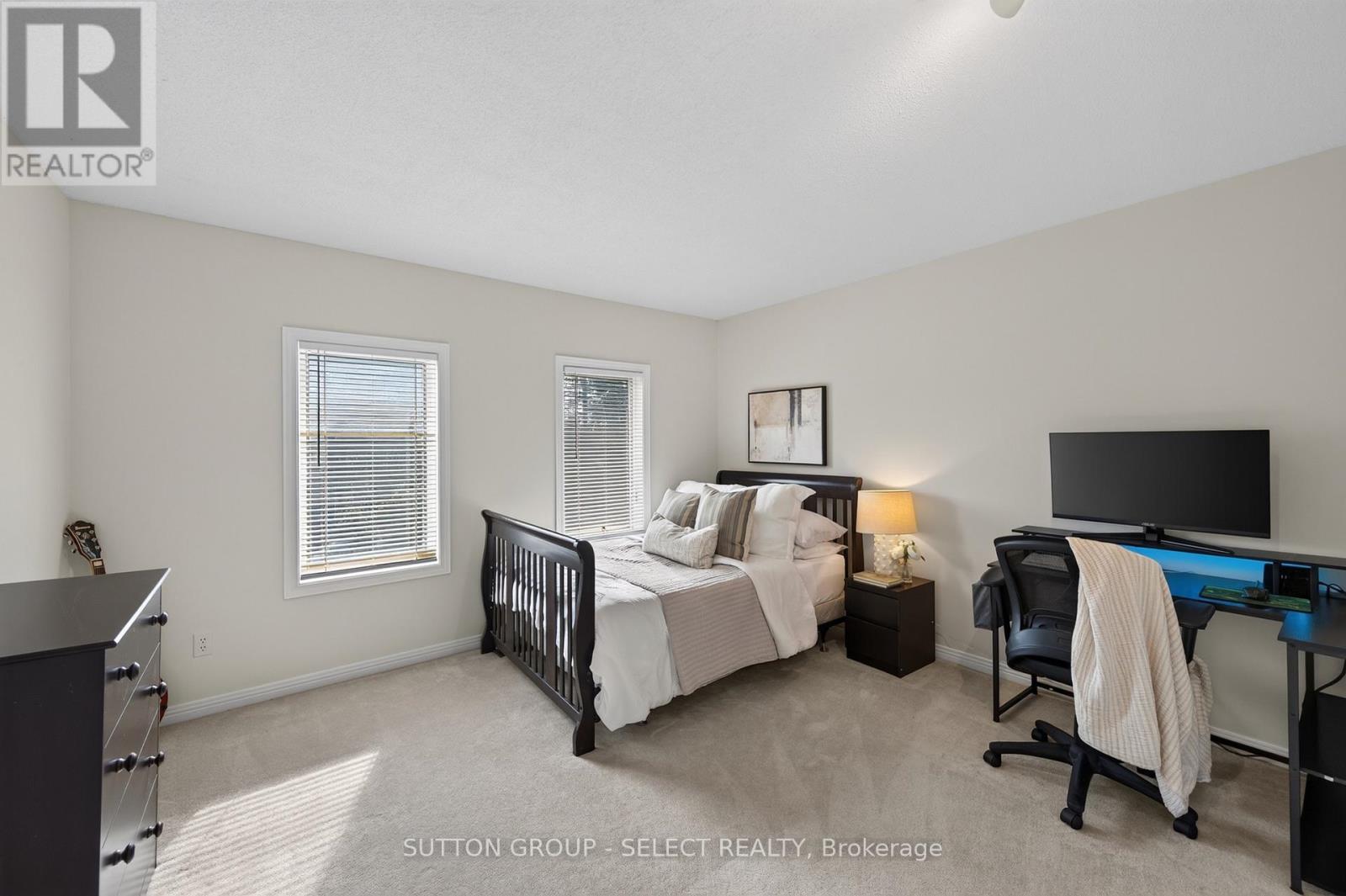 1316 Corley Drive N Property Photo 28