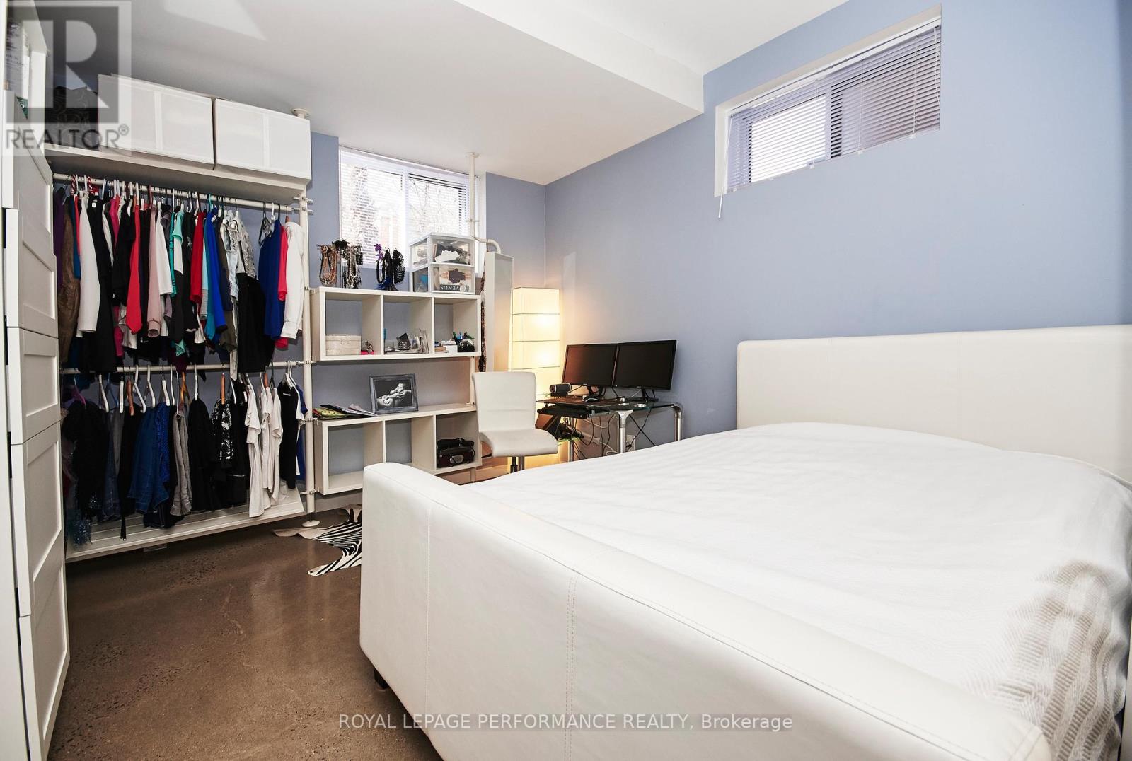 Unit B - 82 Third Avenue Property Photo 7