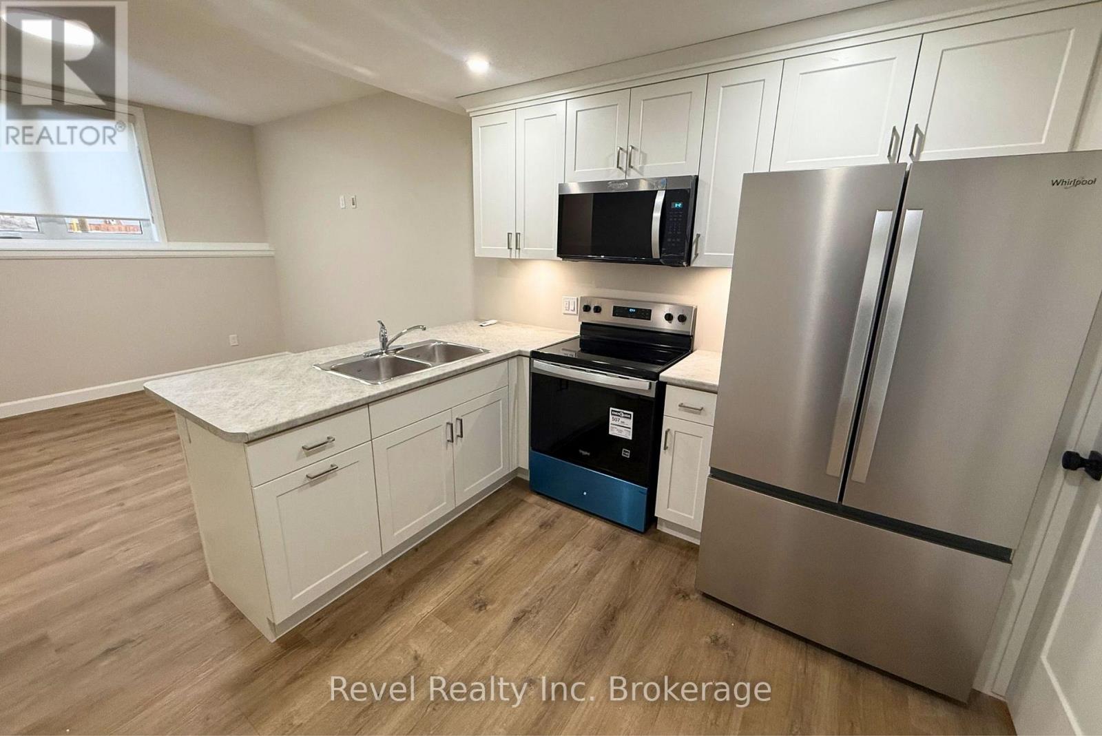 Lower Left - 675 Princess Street Property Photo 6