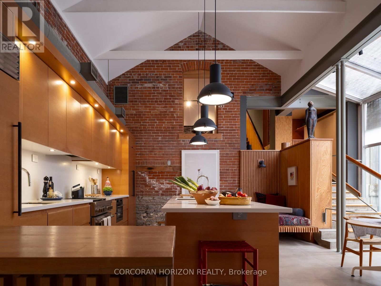 9 Cobourg Street Property Photo 13