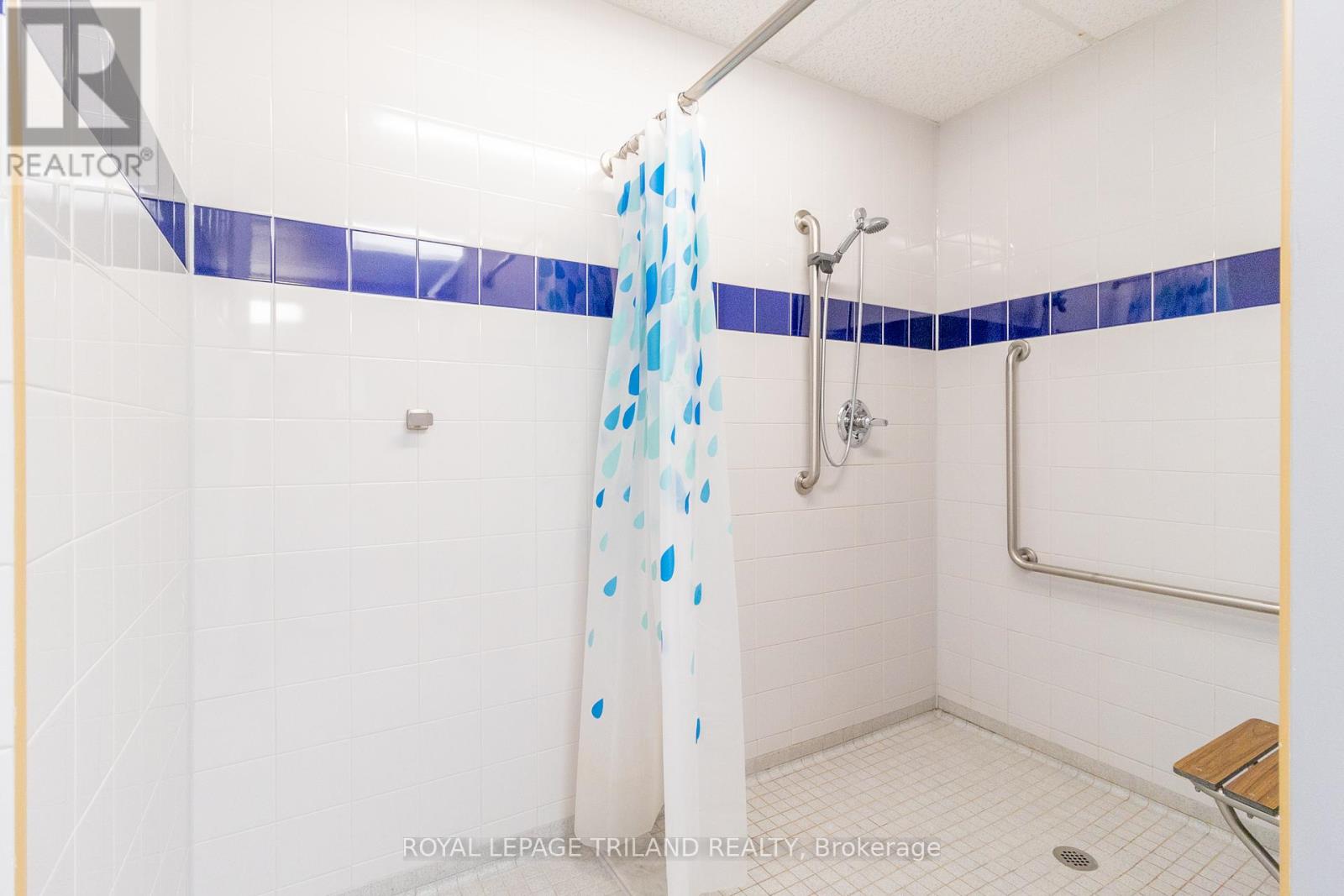 1 - 37 Ontario Street N Property Photo 20