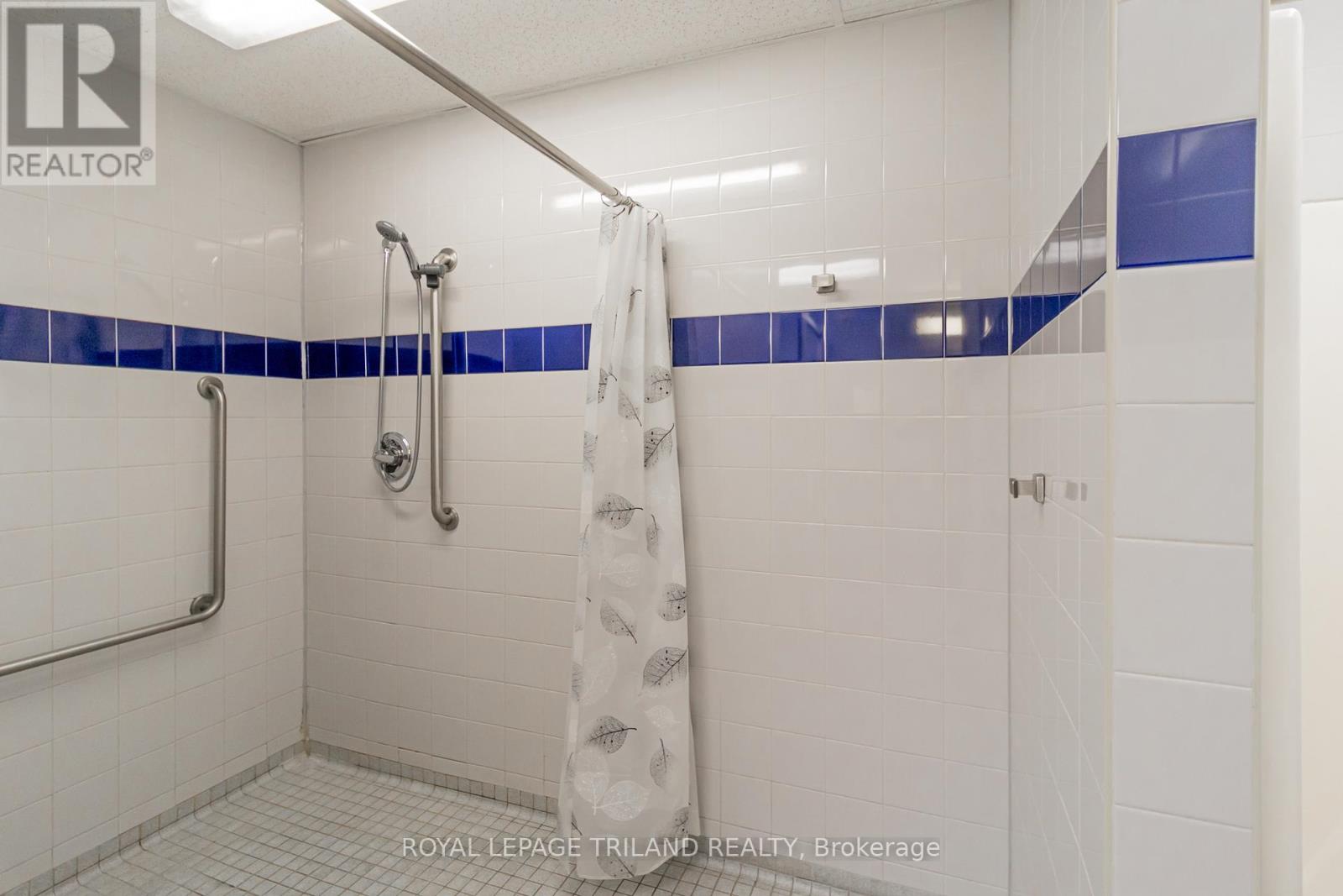 1 - 37 Ontario Street N Property Photo 23