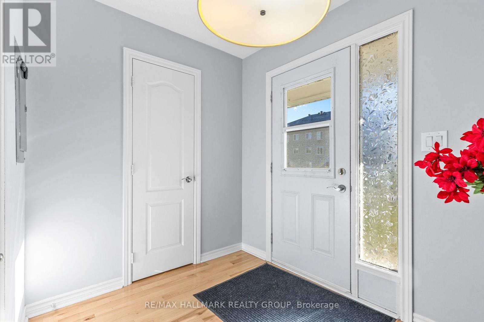21 - 21 Perthmore Street Property Photo 4