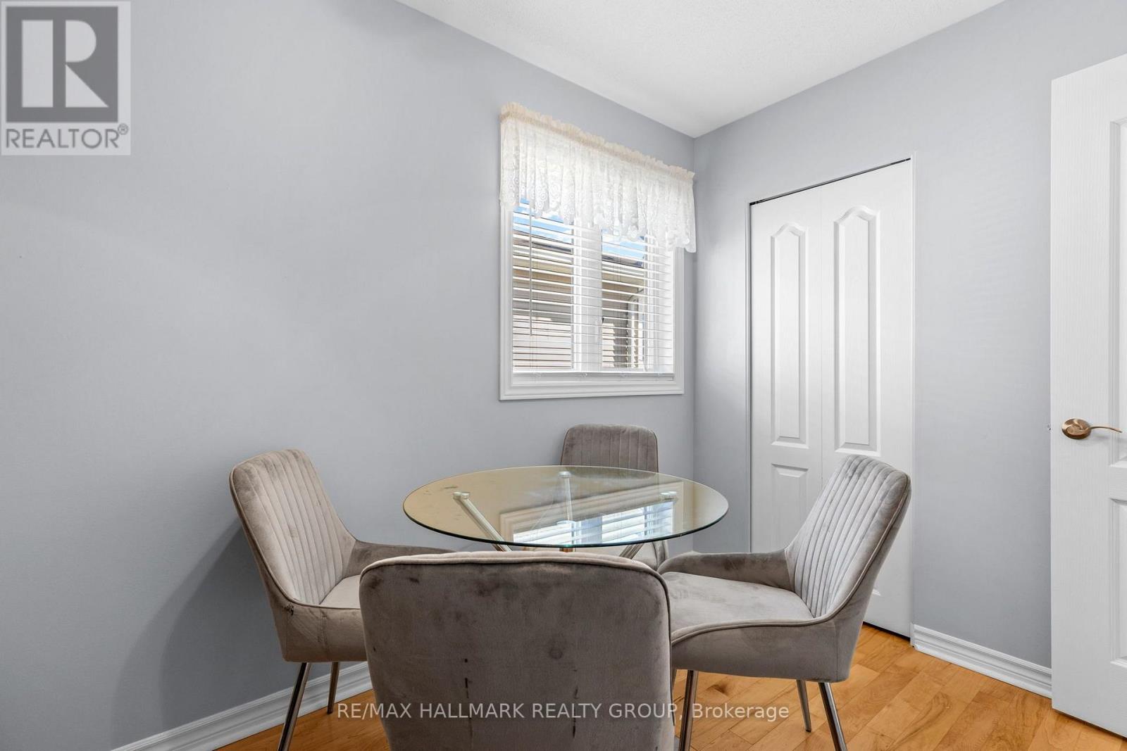21 - 21 Perthmore Street Property Photo 10