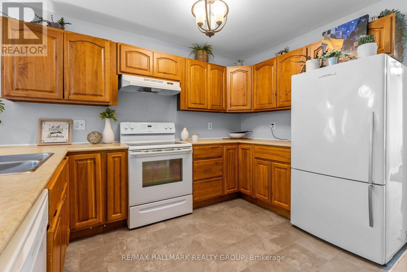 21 - 21 Perthmore Street Property Photo 15